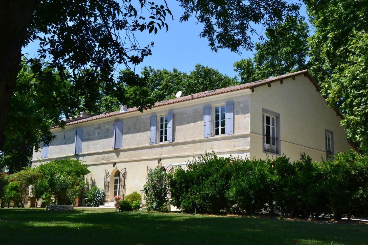Bed and Breakfast Mas De Capelou Avignon Exterior foto