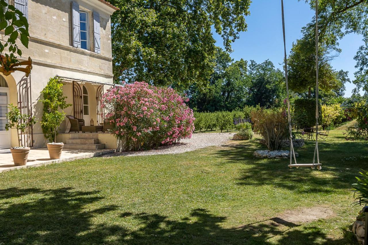 Bed and Breakfast Mas De Capelou Avignon Exterior foto